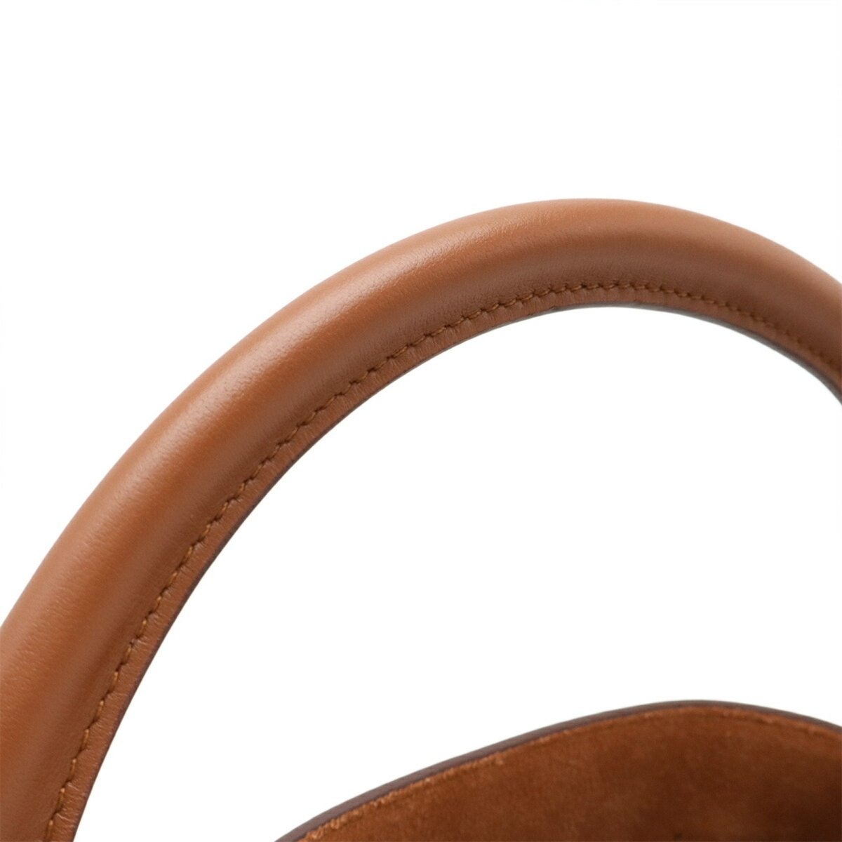 Céline Bucket 16 - Brandsamsara