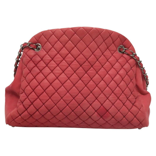 Chanel Matelasse Chain Shoulder Bag - Brandsamsara