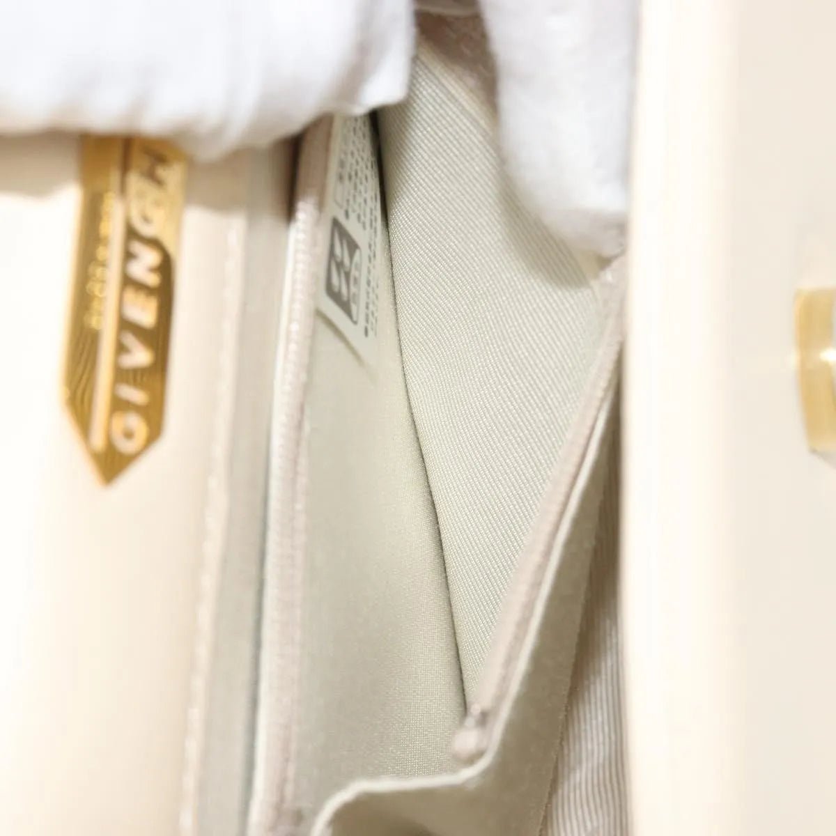 Givenchy Vintage - Brandsamsara