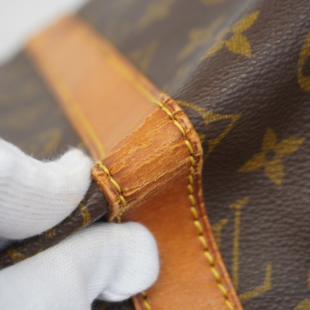 Louis Vuitton Keepall 55 - Brandsamsara
