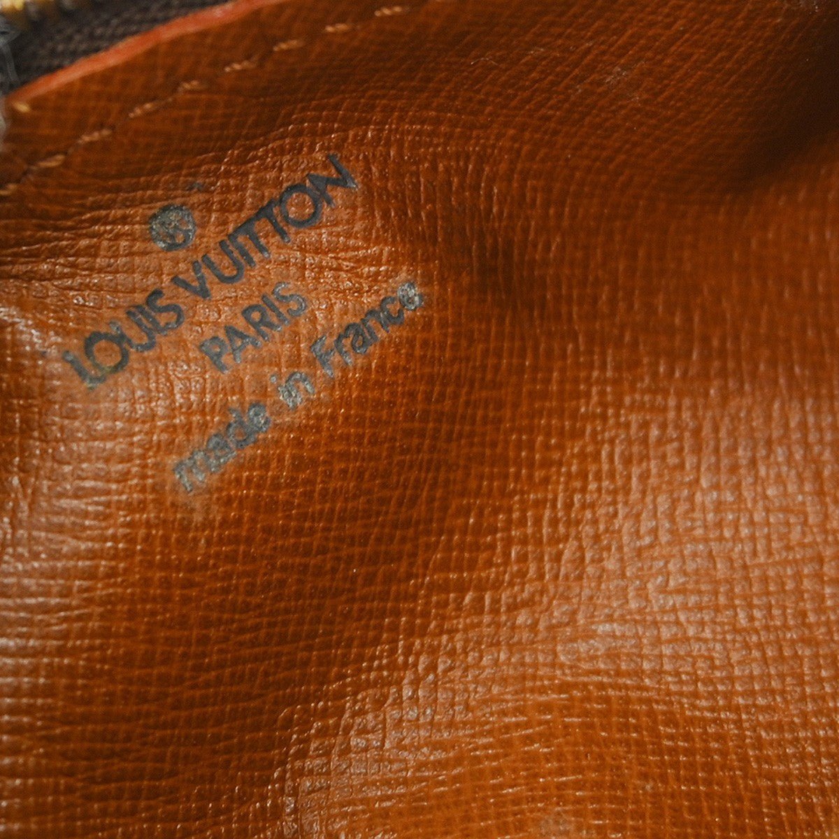Louis Vuitton Papillon Handbag - Brandsamsara