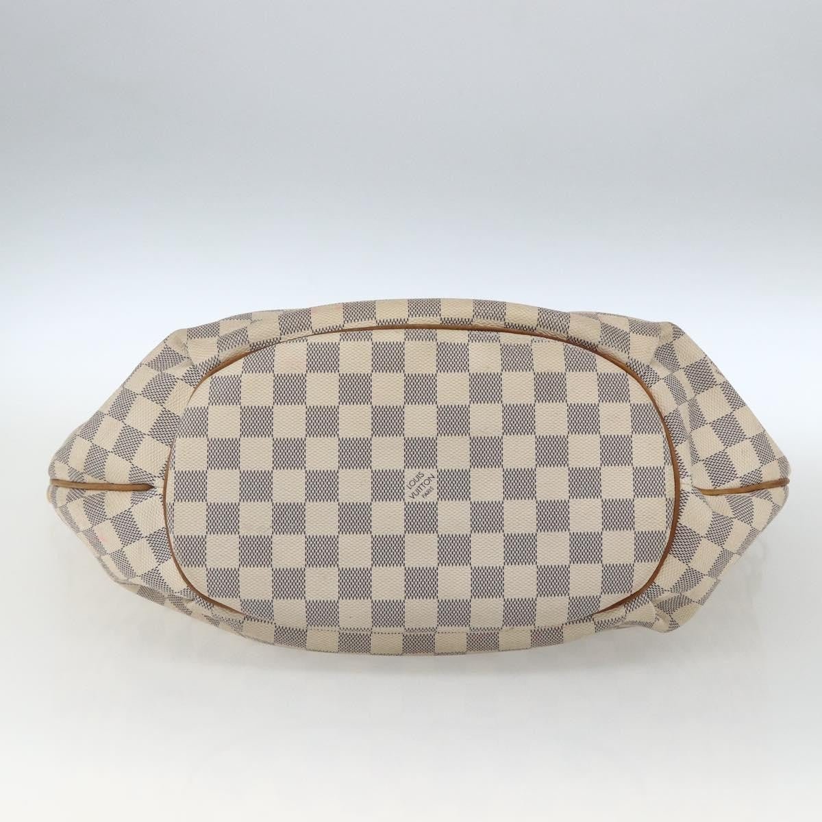 Louis Vuitton Riviera - Brandsamsara