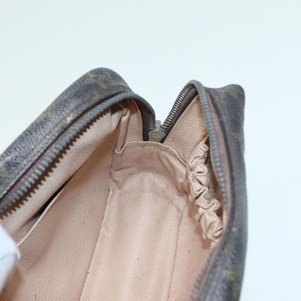 Louis Vuitton Trousse Toilette Monogram Canvas, BROWN, CANVAS, Toiletry Case