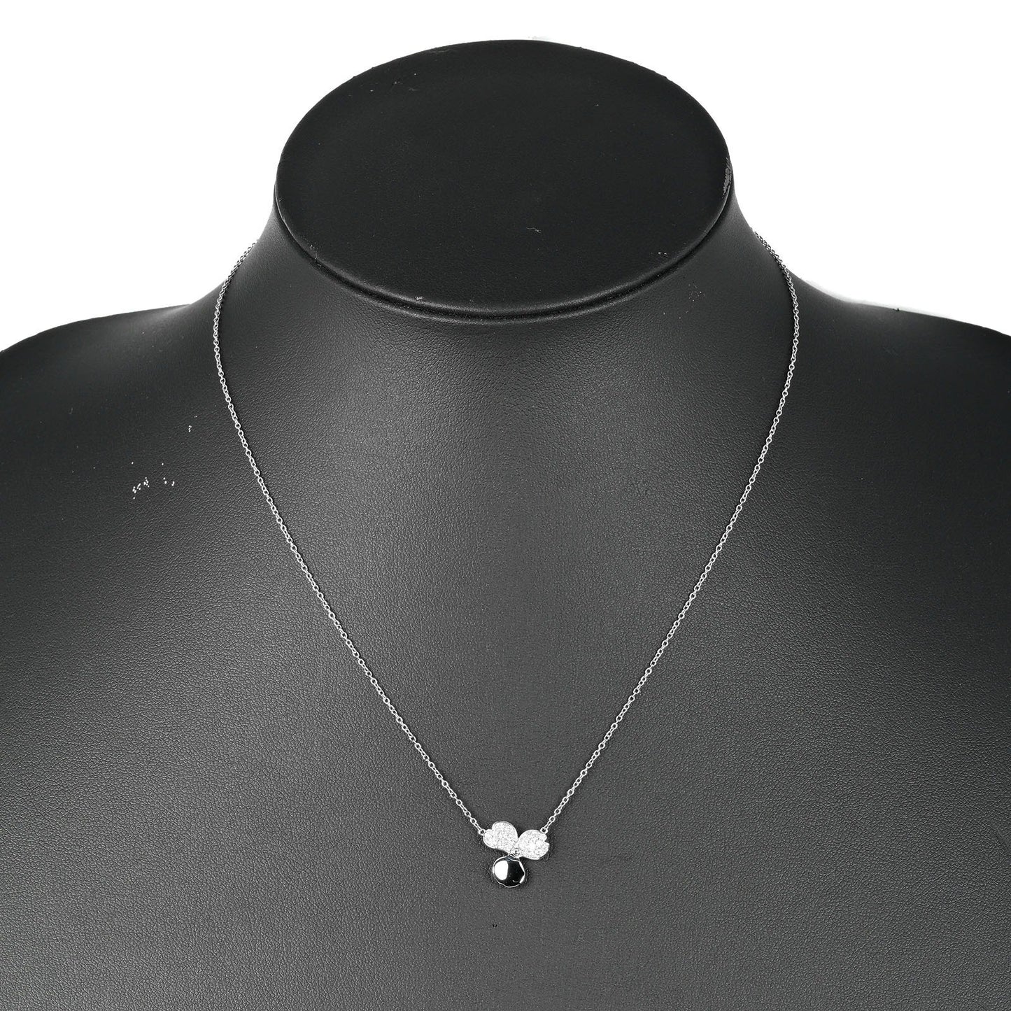 Tiffany & Co. Paper Flowers Pendant Necklace Platinum and Diamonds, SILVER, PLATINUM, Necklace