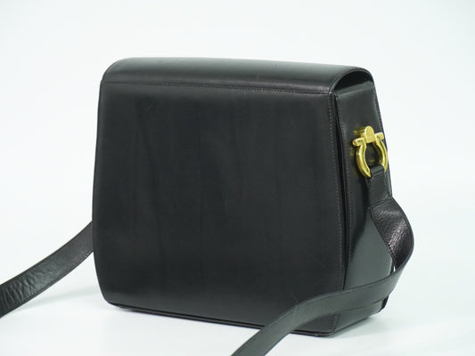 Salvatore Ferragamo Gancini Shoulder Bag Leather, BLACK, LEATHER, Shoulder bag