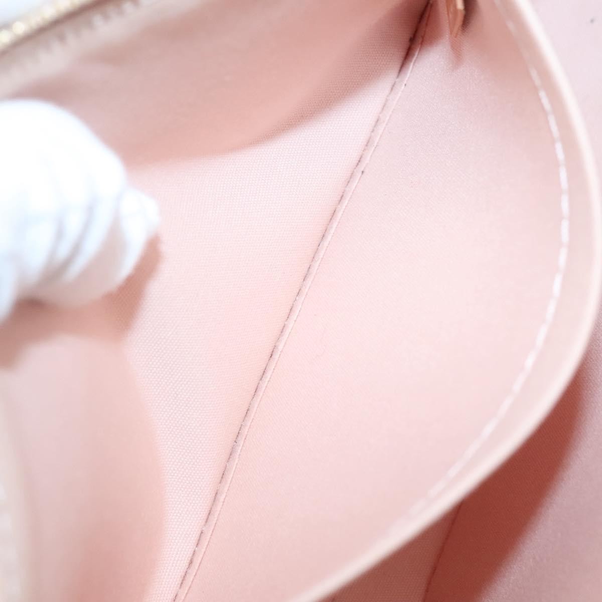 Louis Vuitton Pochette Accessoires NM Monogram Vernis, BEIGE, PATENT_LEATHER, Clutche & pouche