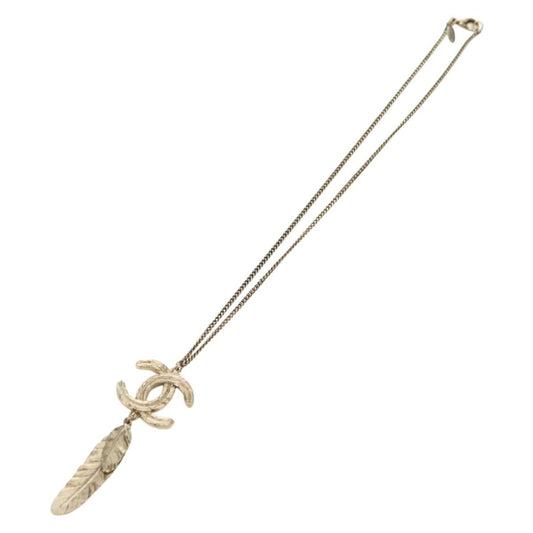 Chanel Feather CC Pendant Necklace Metal, Gold, Metal, Necklace