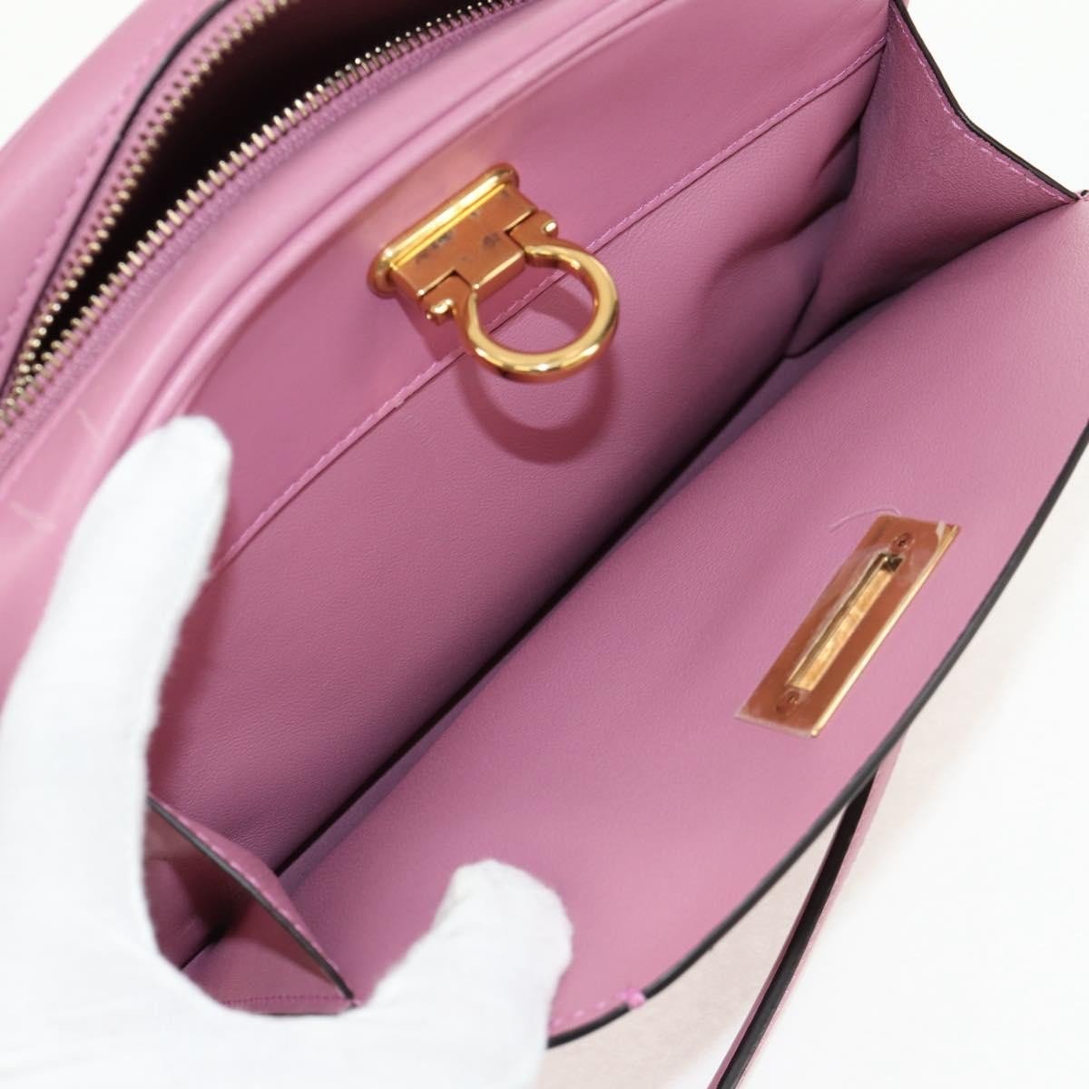 Salvatore Ferragamo Gancini Shoulder Bag - Brandsamsara