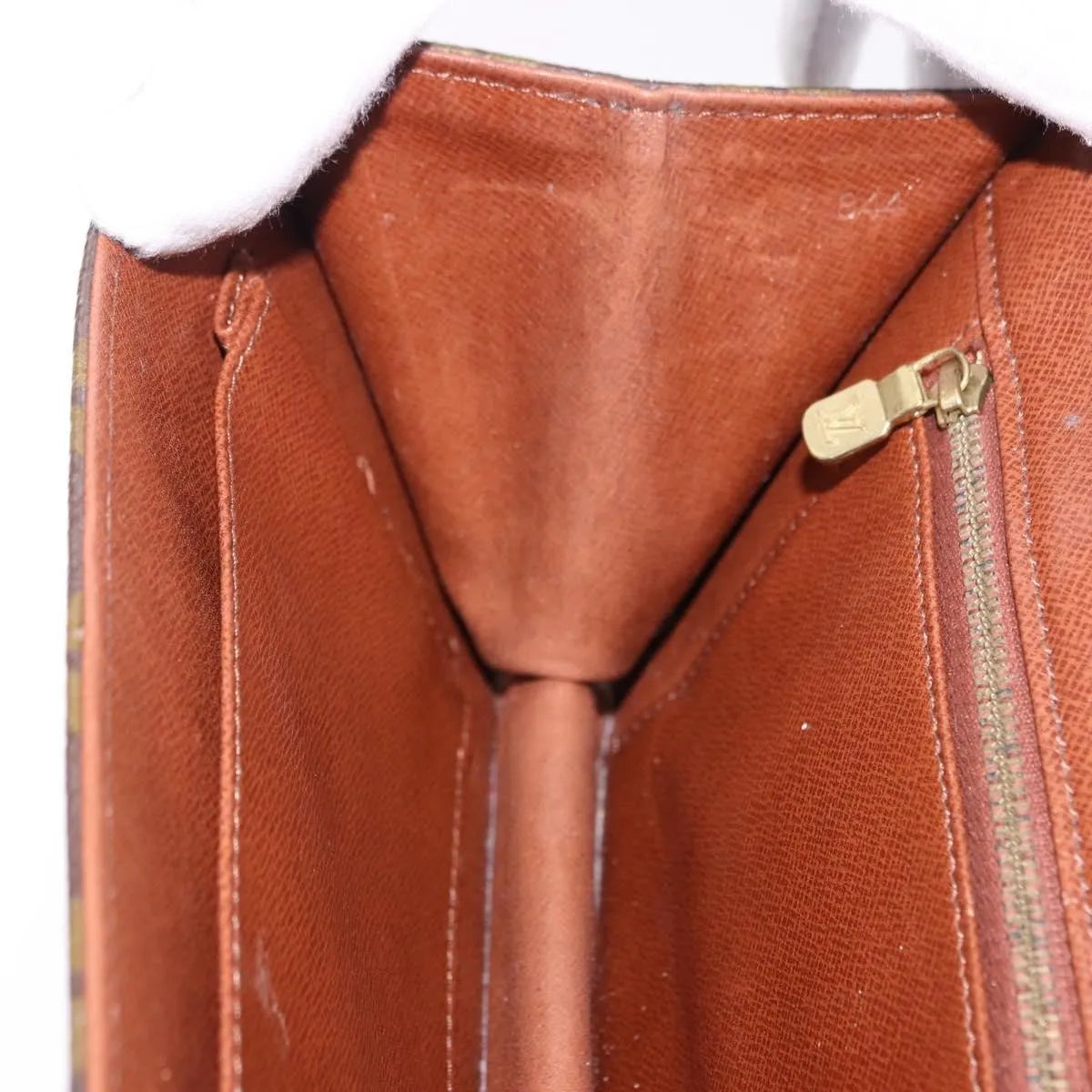 Louis Vuitton Dame Pochette Monogram Canvas, Brown, Canvas, Clutch