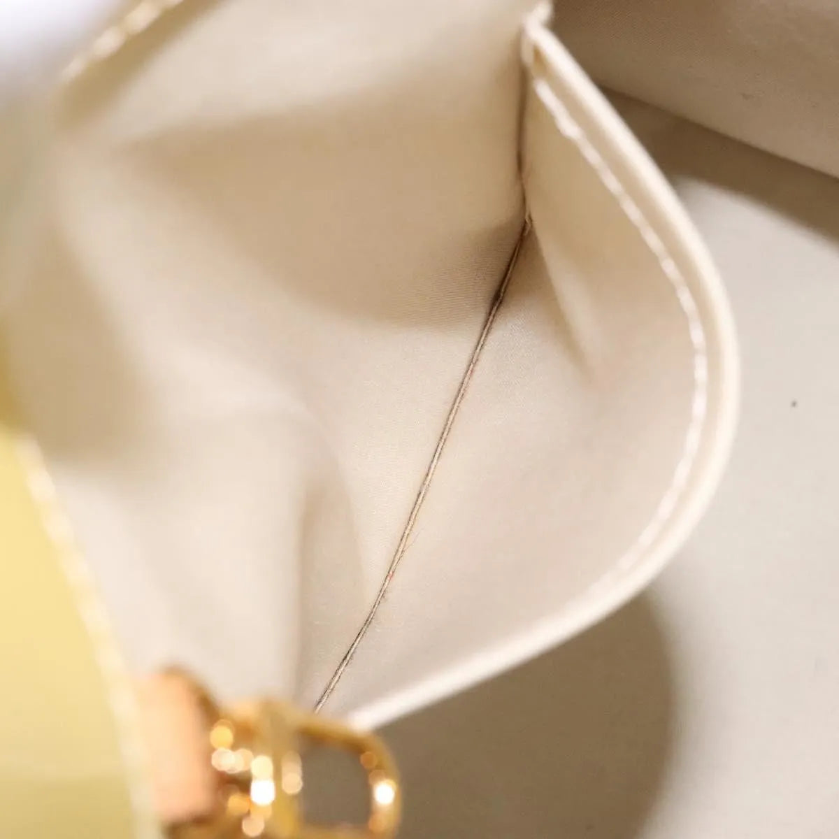 Louis Vuitton Catalina Monogram Vernis, Yellow, Patent Leather, Tote Bag