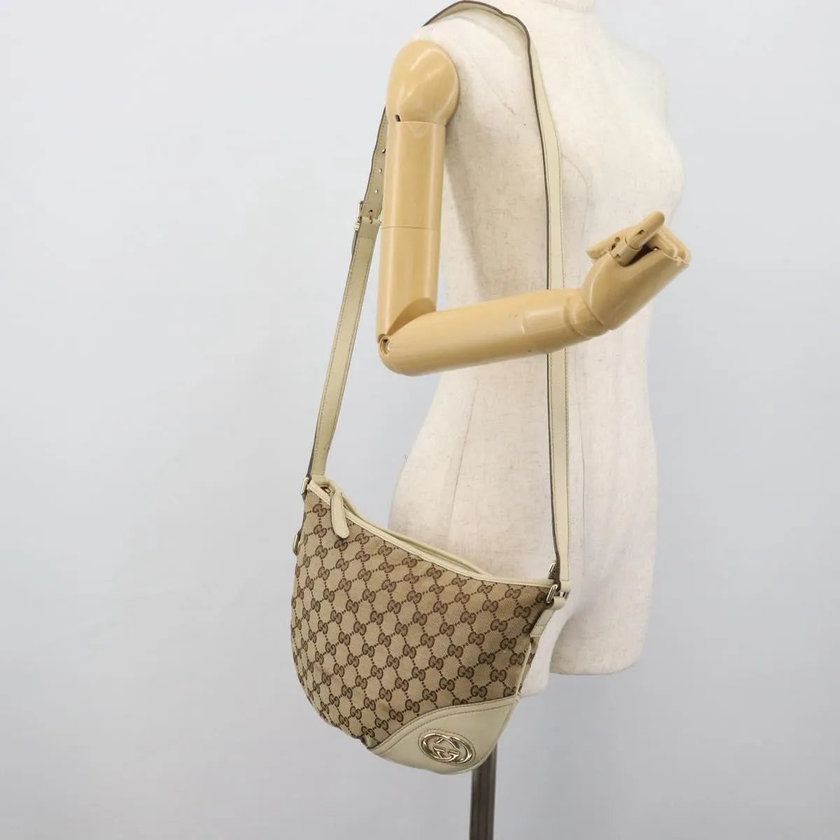 Gucci Britt Half Moon Hobo GG Canvas, Beige, Canvas, Shoulder Bag