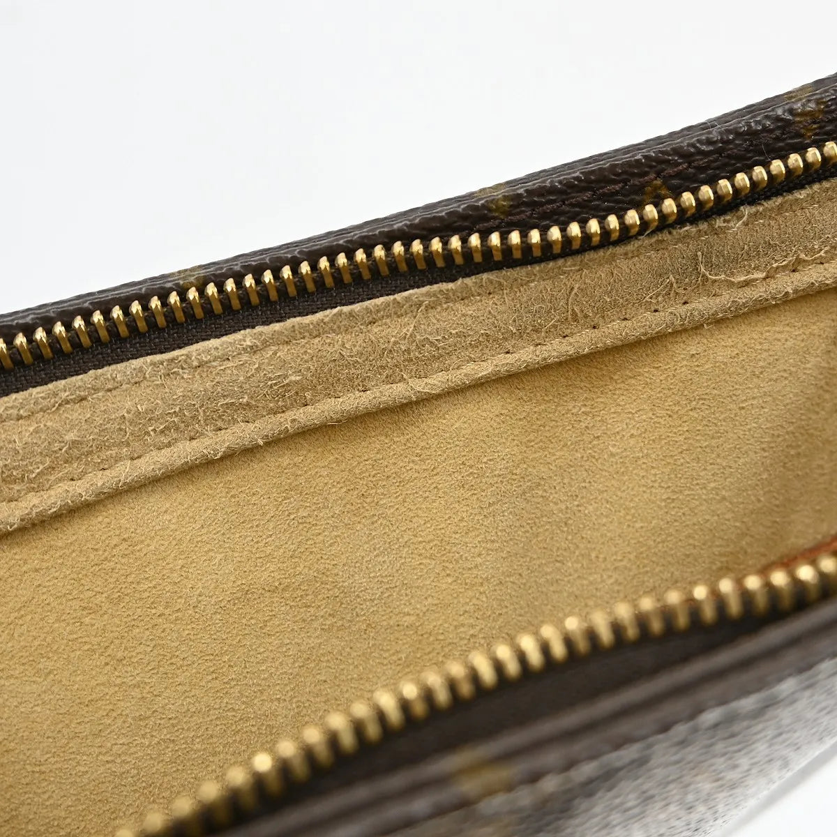 Louis Vuitton Monogram Looping Monogram Canvas, Brown, Canvas, Shoulder Bag