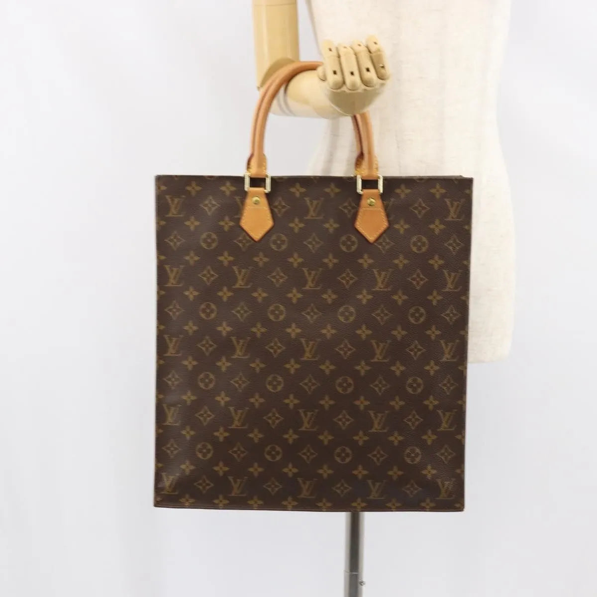 Louis Vuitton Sac Plat Monogram Canvas, Brown, Canvas, Handbag