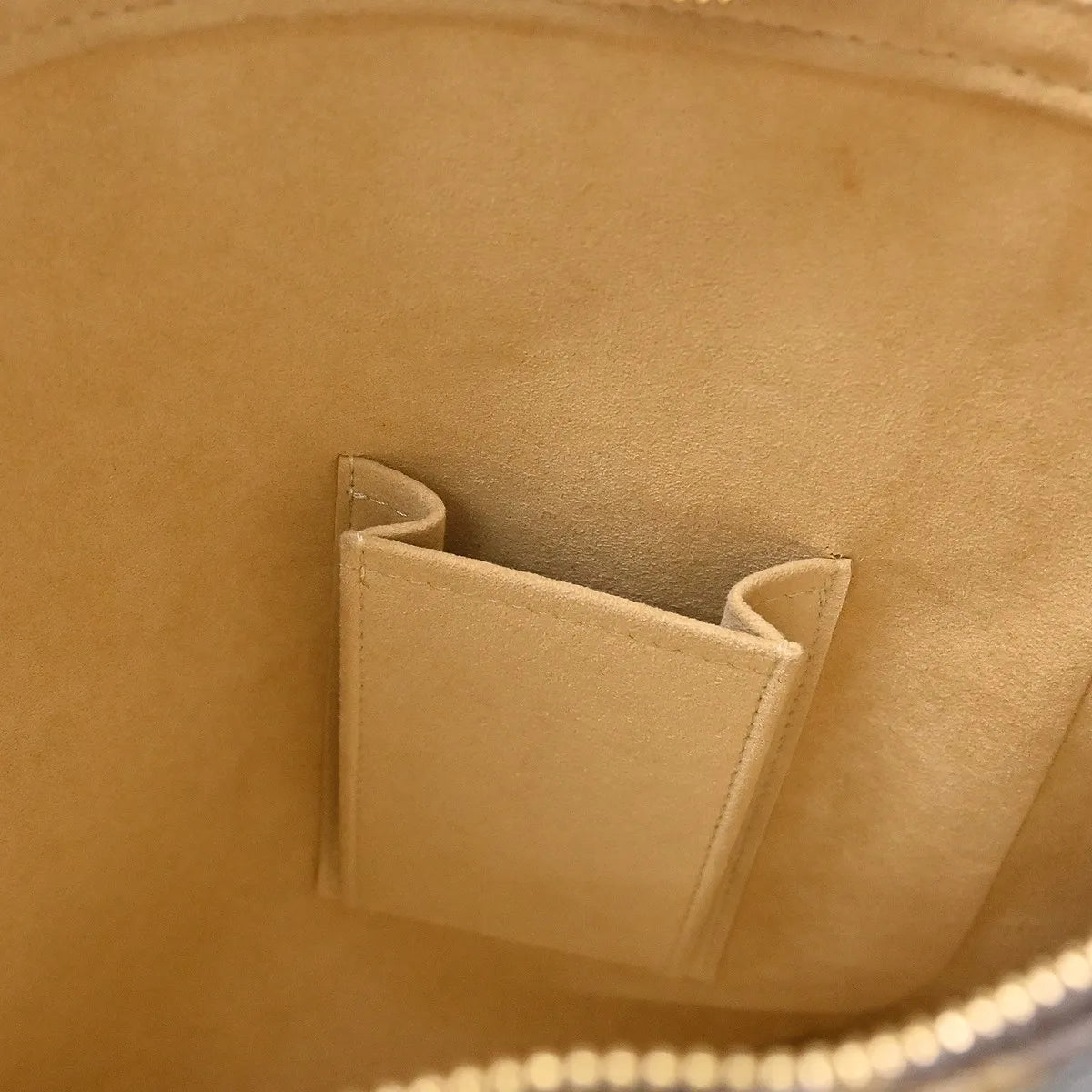 Louis Vuitton Monogram Looping Monogram Canvas, Brown, Canvas, Shoulder Bag