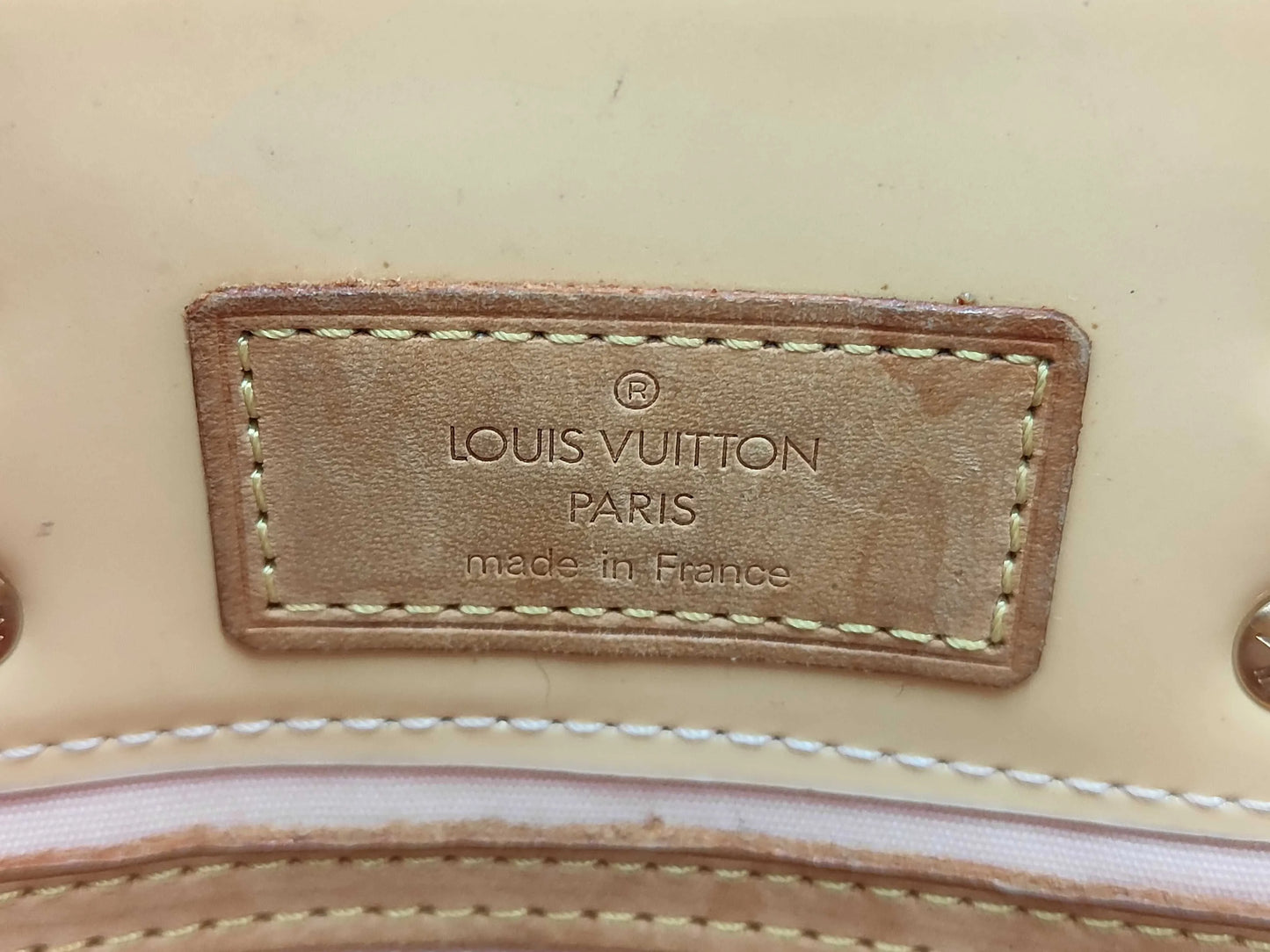 Louis Vuitton Reade Monogram Vernis, Beige, Canvas, Handbag