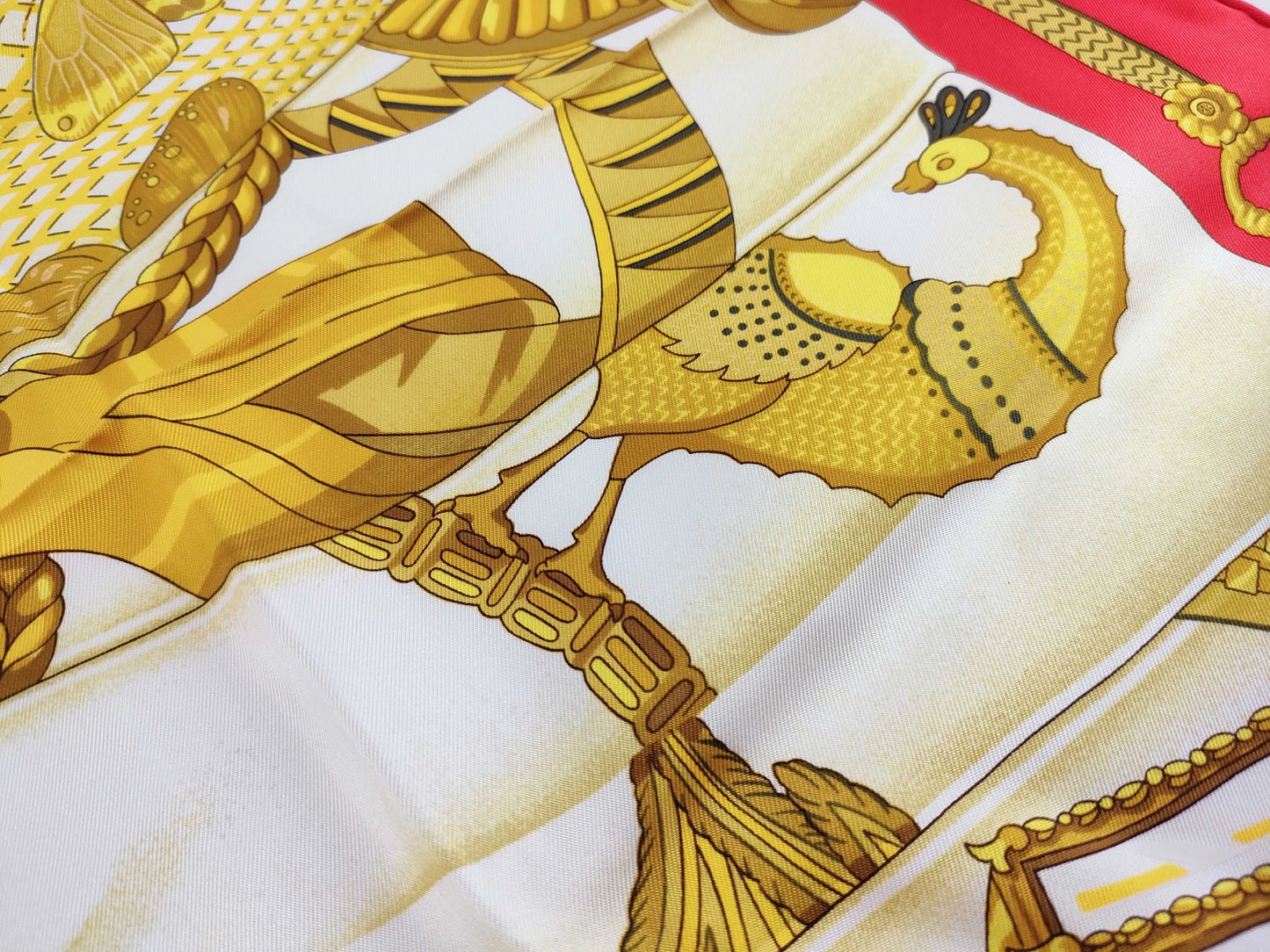 Hermes Carré 90 Silk multicolor, Multicolour, Silk, Scarf