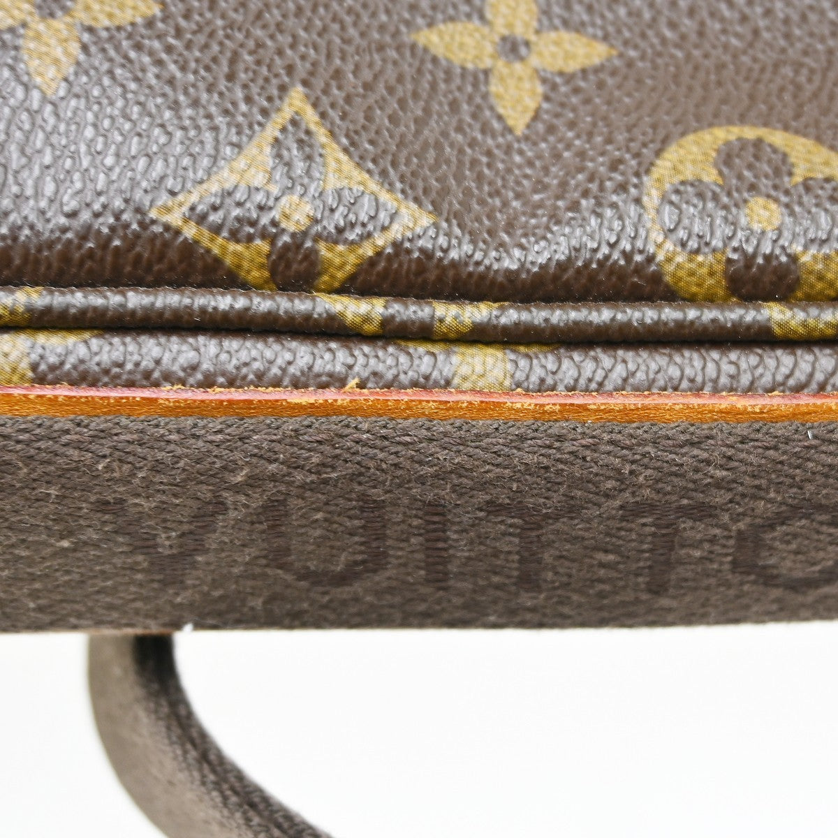 Louis Vuitton Trotteur Beaubourg Monogram Canvas, Brown, Canvas, Shoulder Bag