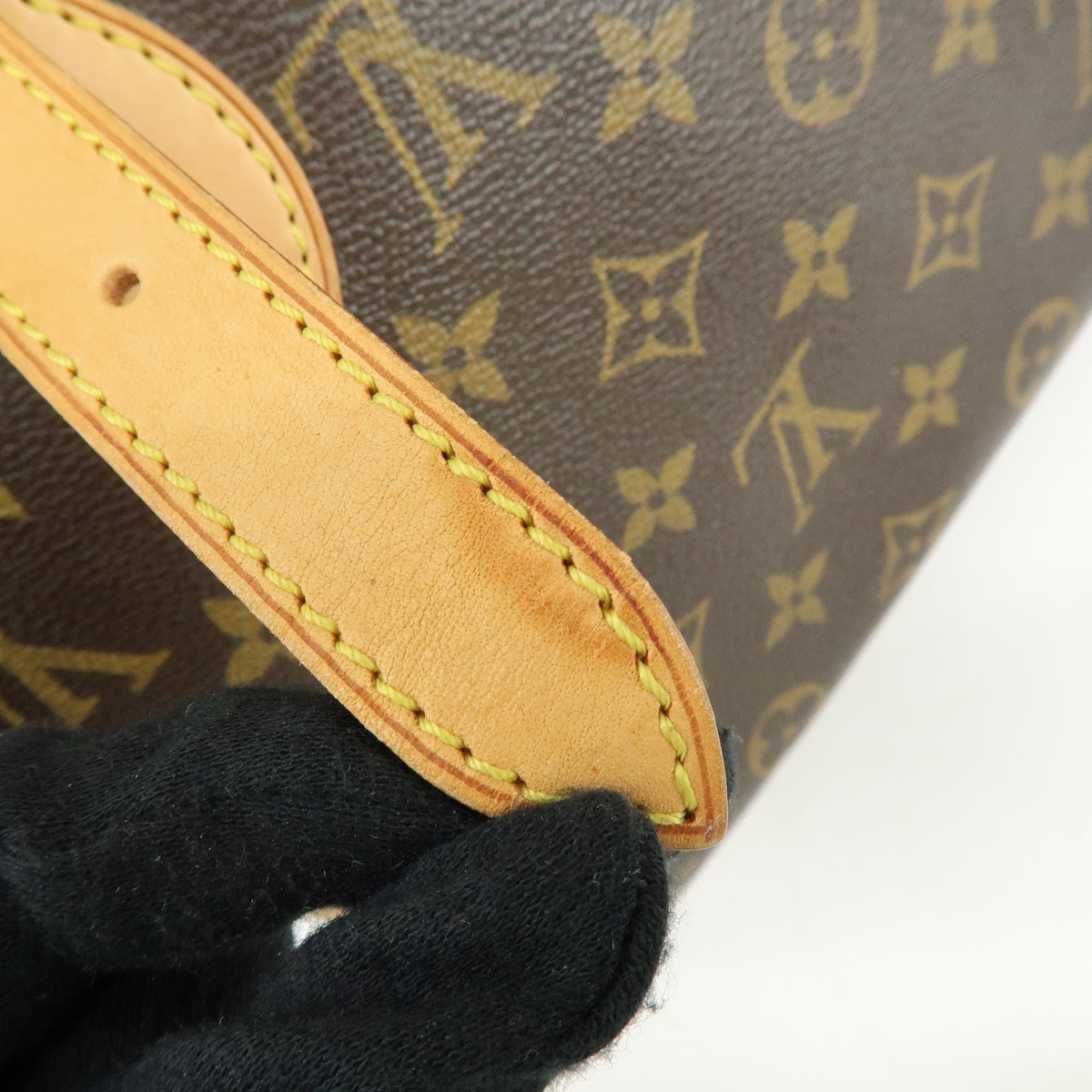 Louis Vuitton Popincourt Monogram Canvas, Brown, Canvas, Shoulder Bag