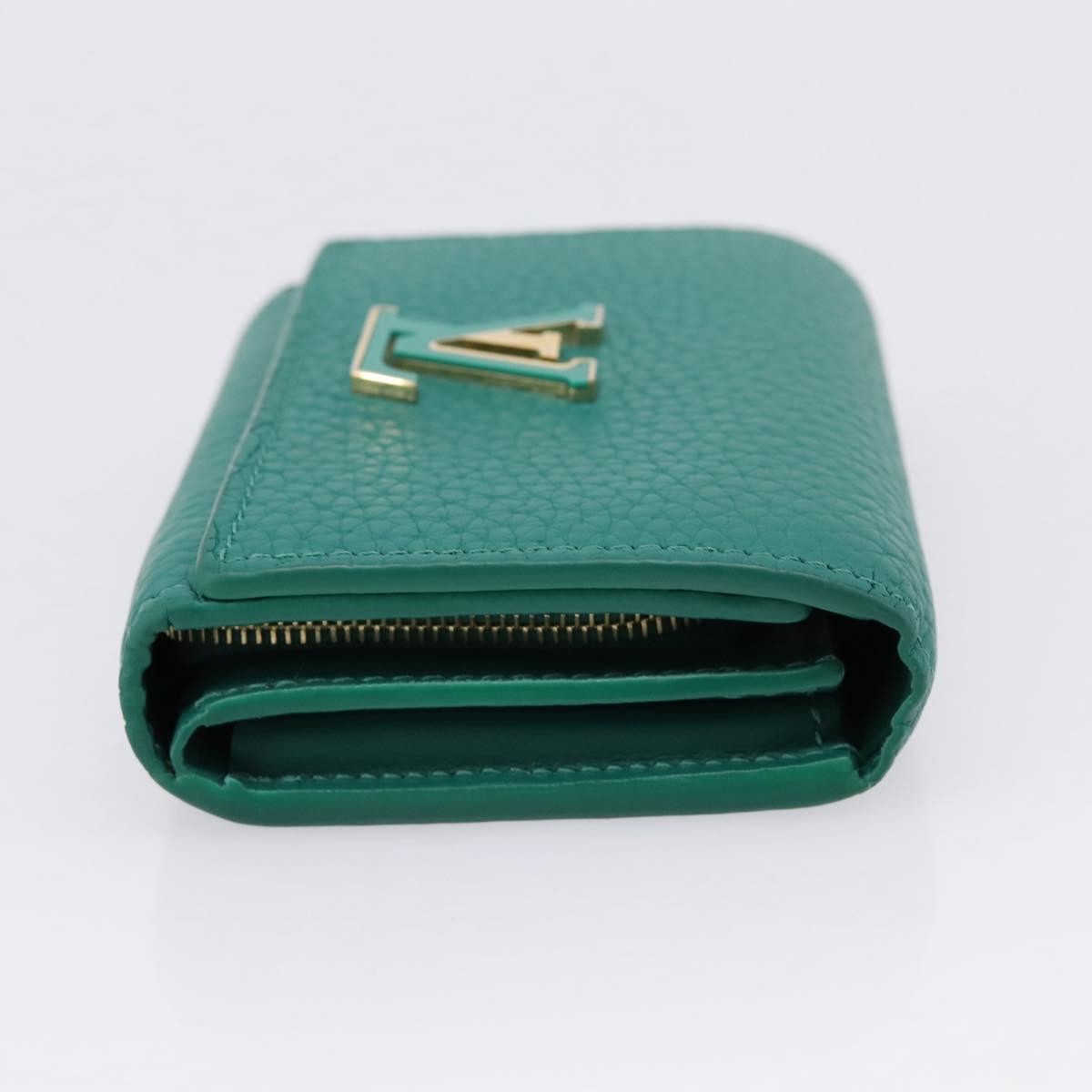 Louis Vuitton Capucines Leather, Green, Leather, Wallet