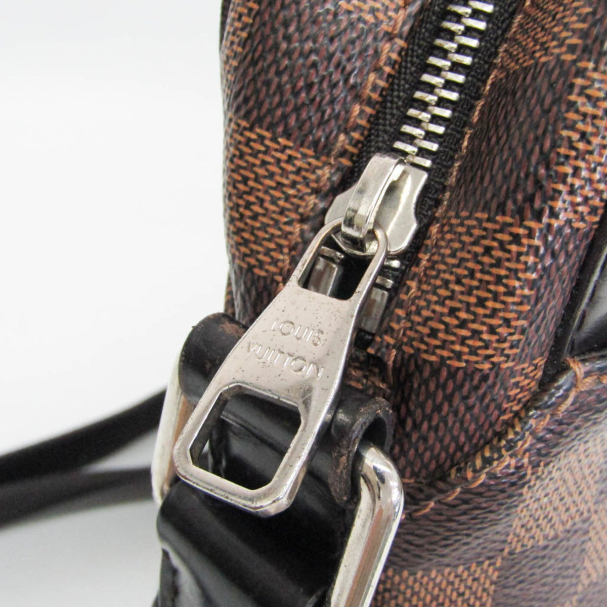 Louis Vuitton Jake Messenger Damier, Brown, Canvas, Handbag
