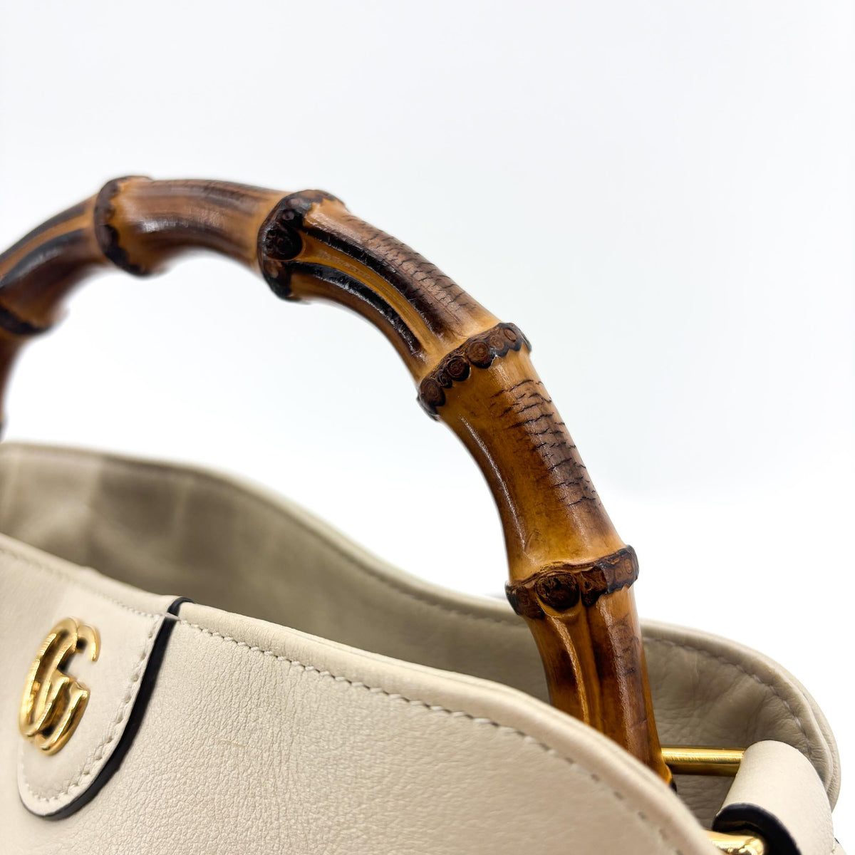 Gucci Diana Bamboo Leather, Beige, Leather, Shoulder Bag
