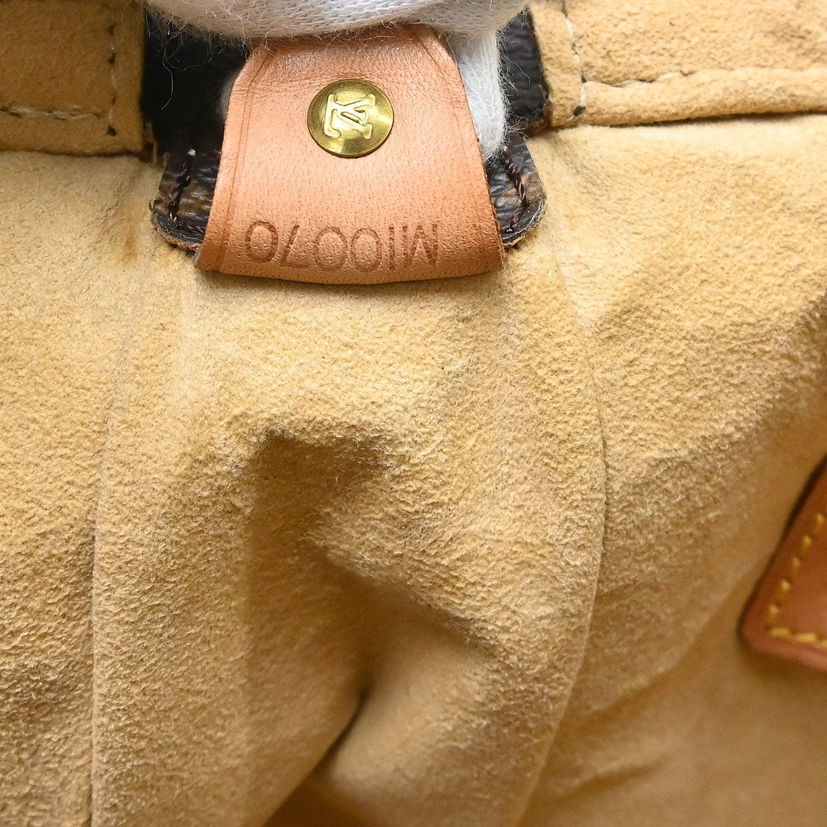 Louis Vuitton Looping Monogram Canvas, Brown, Canvas, Handbag