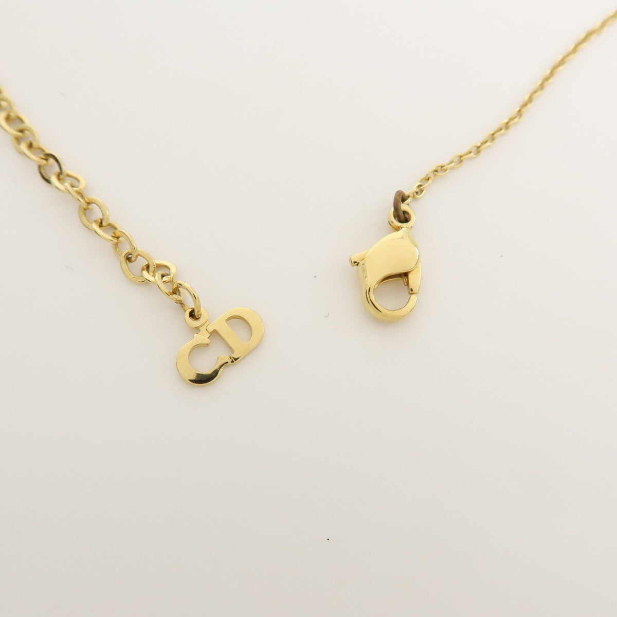 Christian Dior CD Heart Metal, Gold, Metal, Necklace
