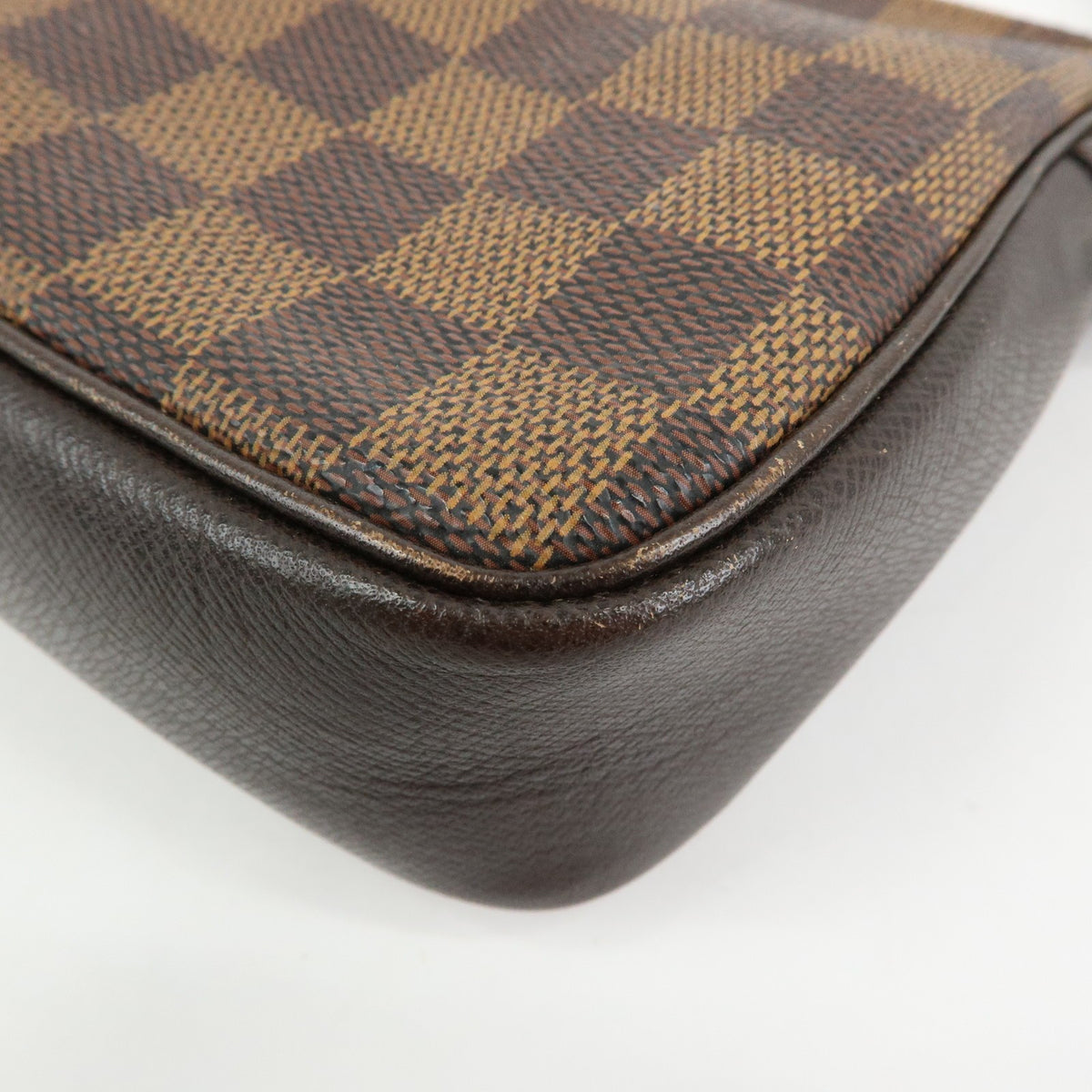 Louis Vuitton Trousse Make Up Damier, Brown, Canvas, Clutch