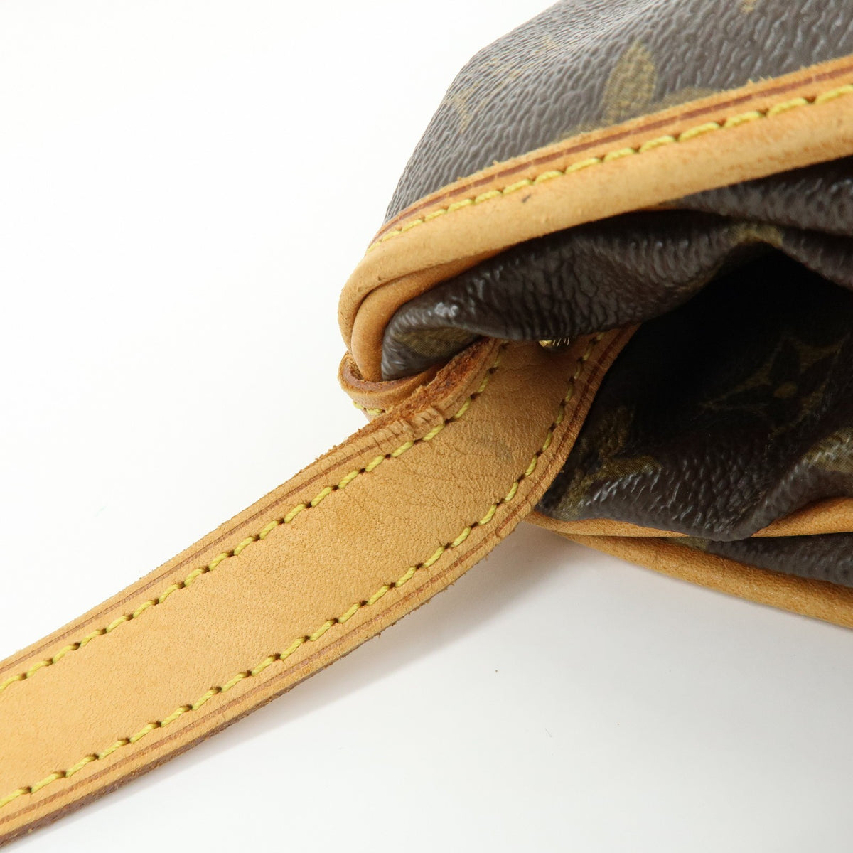 Louis Vuitton Saumur Monogram Canvas, Brown, Canvas, Shoulder Bag