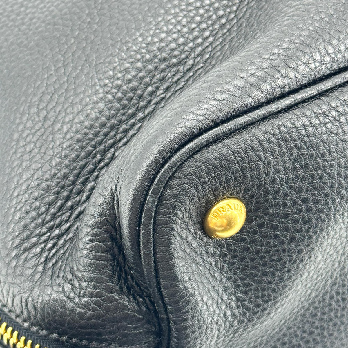 Prada Side Zip Convertible Vitello Daino, Black, Leather, Tote Bag