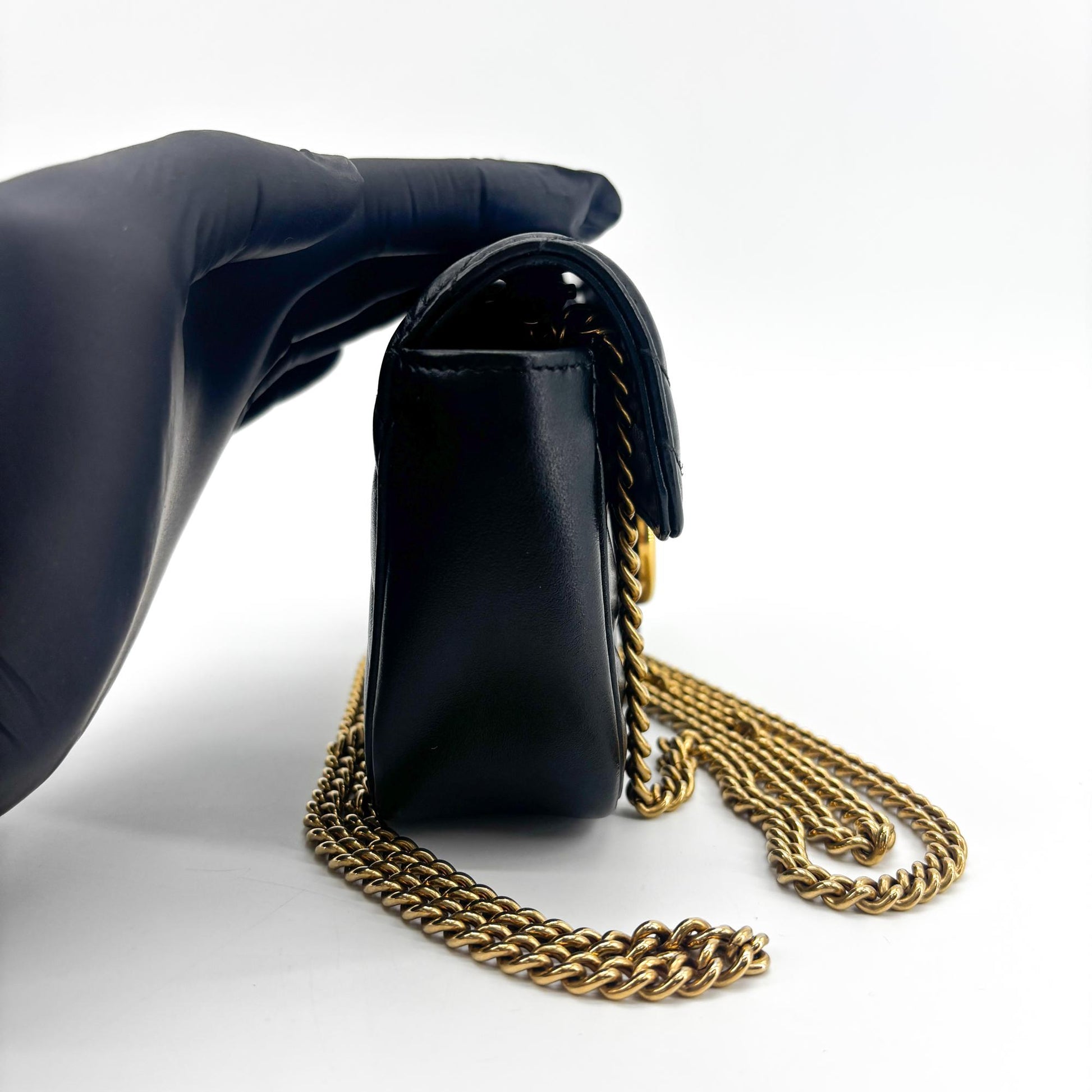 Gucci GG marmont Black leather, Black, Leather, Shoulder Bag