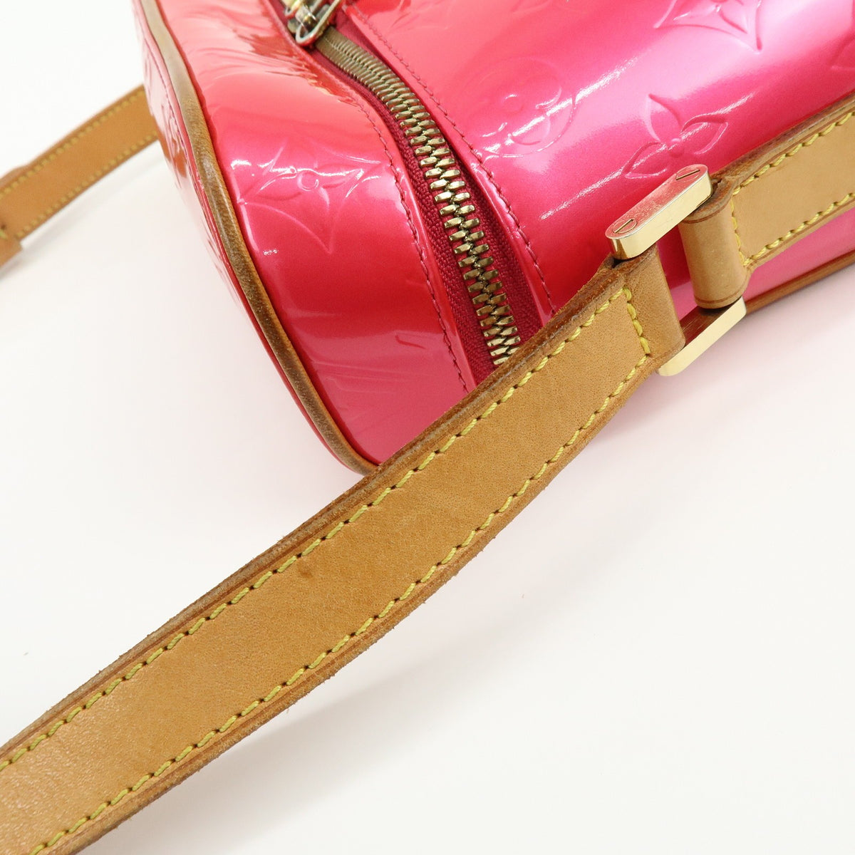 Louis Vuitton Sullivan Monogram Vernis, Pink, Patent Leather, Shoulder Bag