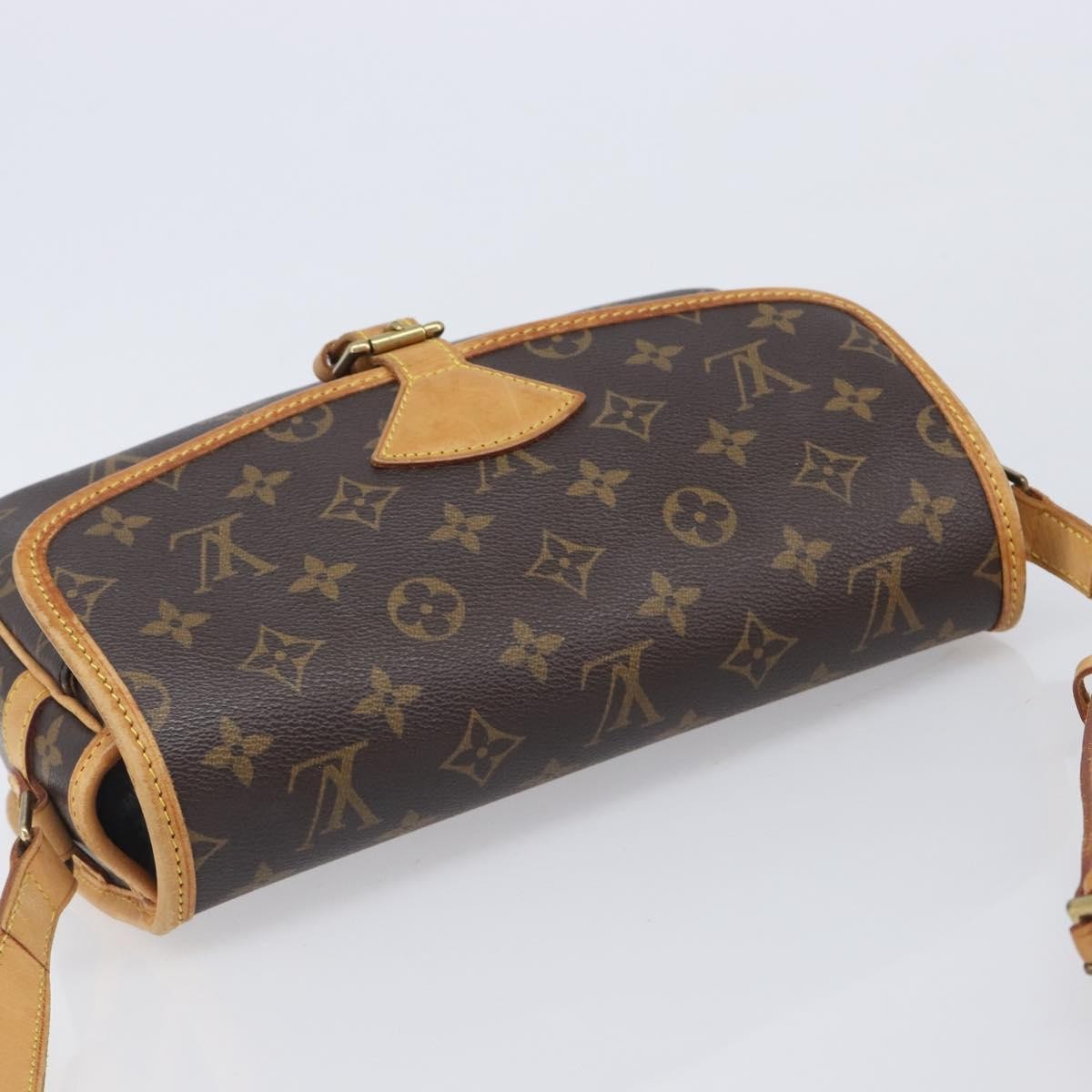 Louis Vuitton Sologne Monogram Canvas, Brown, Canvas, Handbag