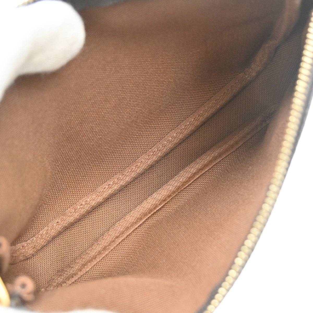 Louis Vuitton Mini pochette accessoires Canvas, Brown, Canvas, Clutch