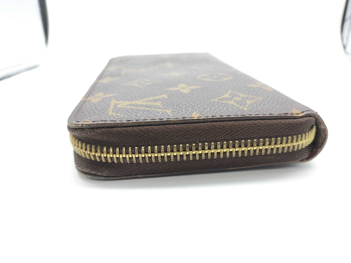 Louis Vuitton Zippy Monogram Canvas, Brown, Canvas, Wallet
