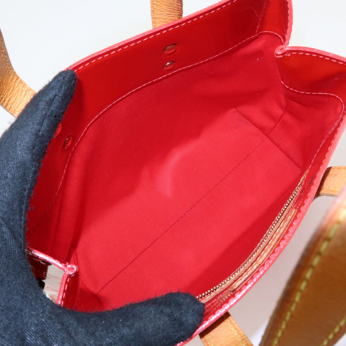 Louis Vuitton Reade Monogram Vernis, Red, Patent Leather, Handbag