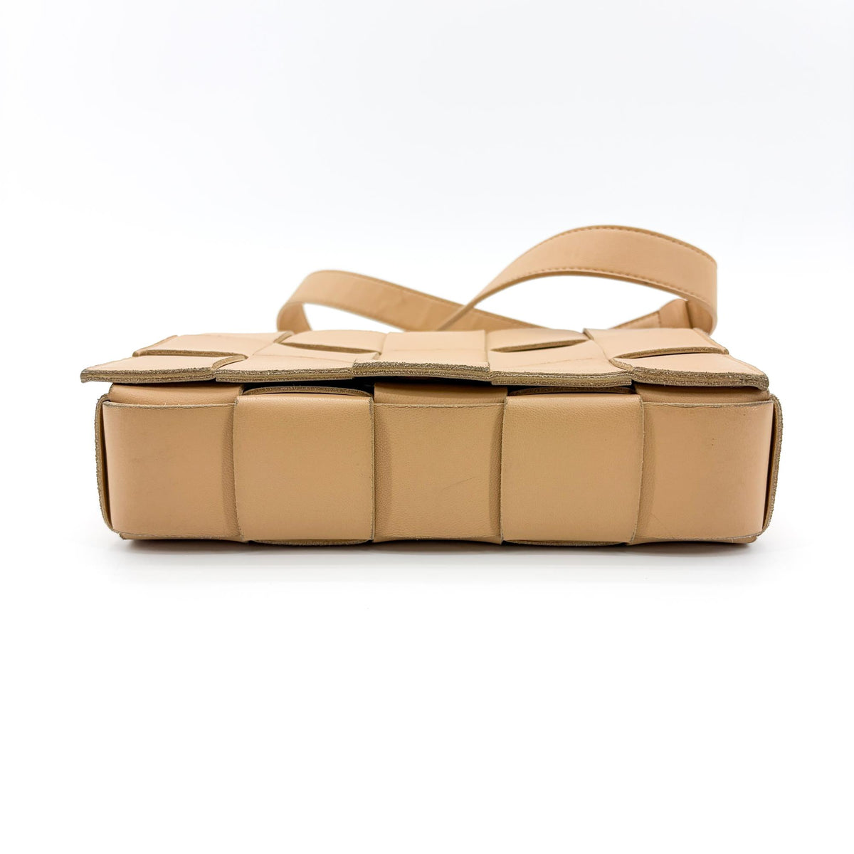 Bottega Veneta Cassette Maxi Intrecciato Leather, Beige, Leather, Crossbody Bag