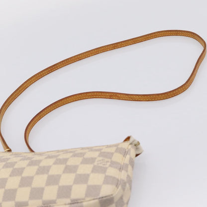 Louis Vuitton Pochette Accessoires Damier, White, Canvas, Clutch