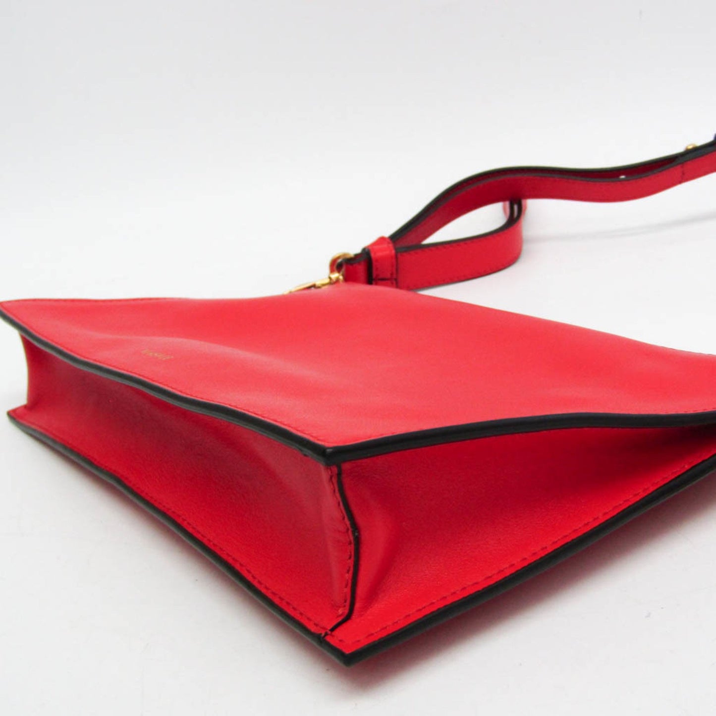 Versace Virtus, Red, Leather, shoulder