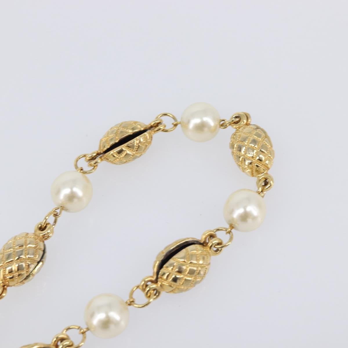 Chanel CC Necklace Faux Pearl and Metal, Gold, Metal, Necklace