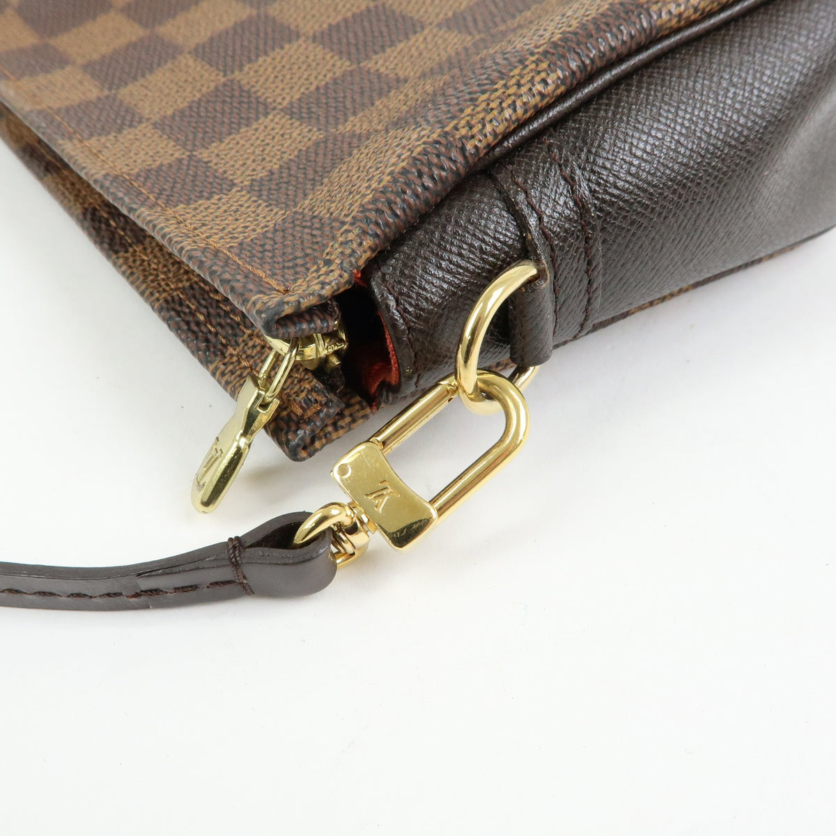 Louis Vuitton Trousse Make Up Damier, Brown, Canvas, Clutch