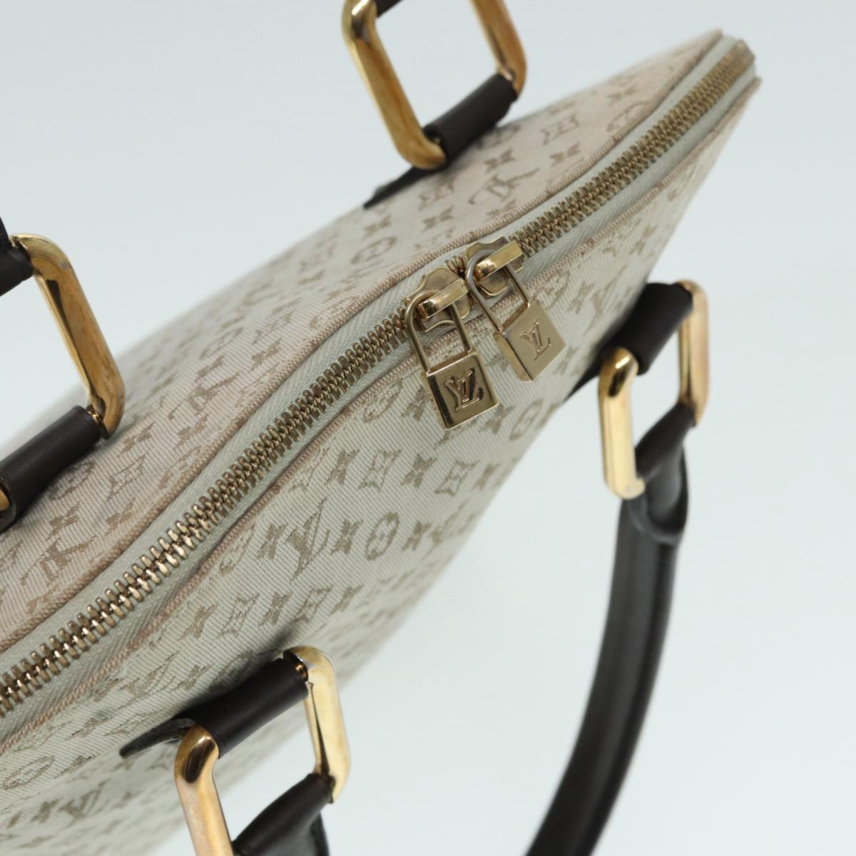 Louis Vuitton Alma long, Grey, Canvas, handbag