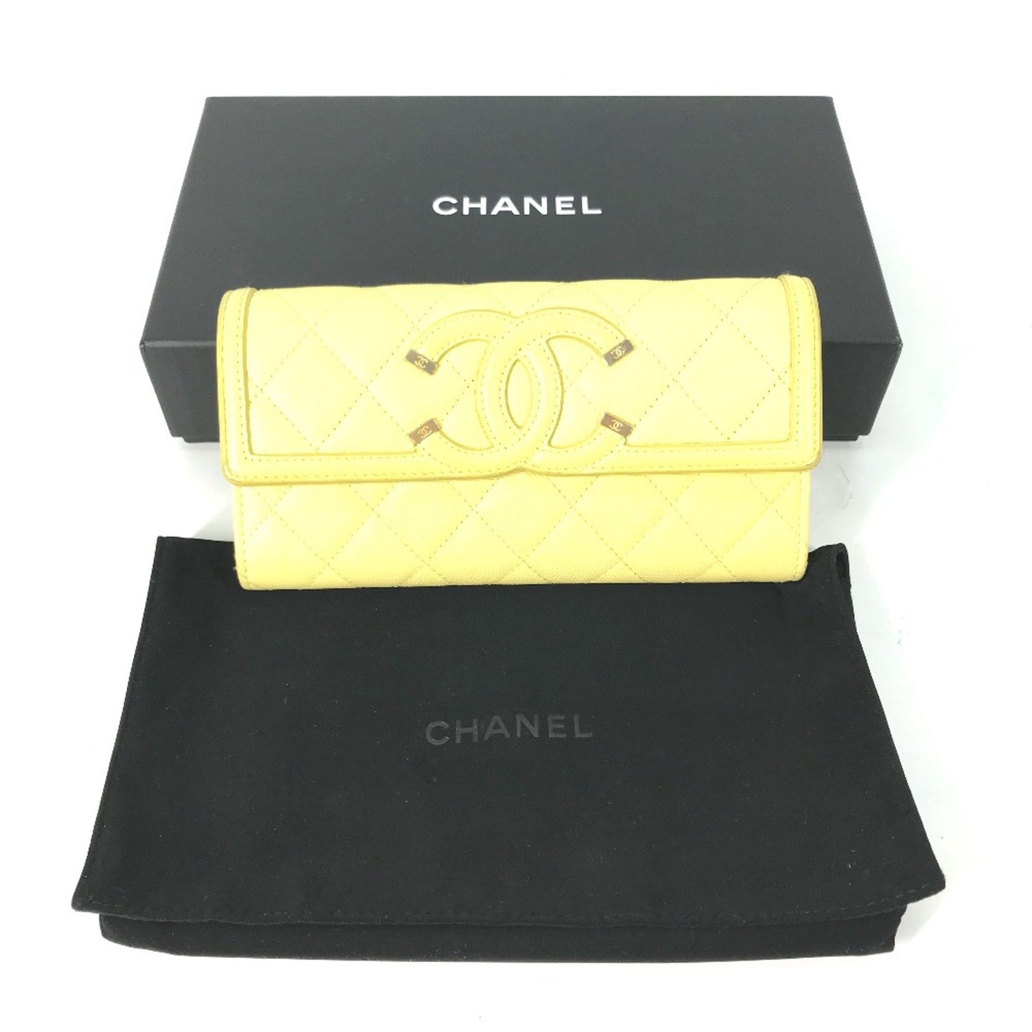 Chanel CC Filigree, Yellow, Leather, wallet
