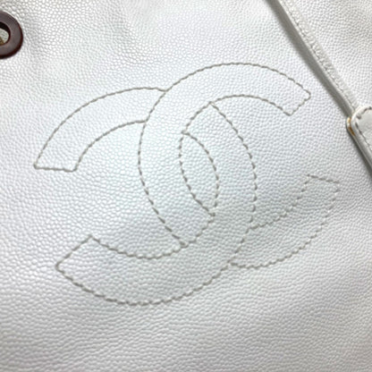 Chanel Logo CC, White, Leather, tote