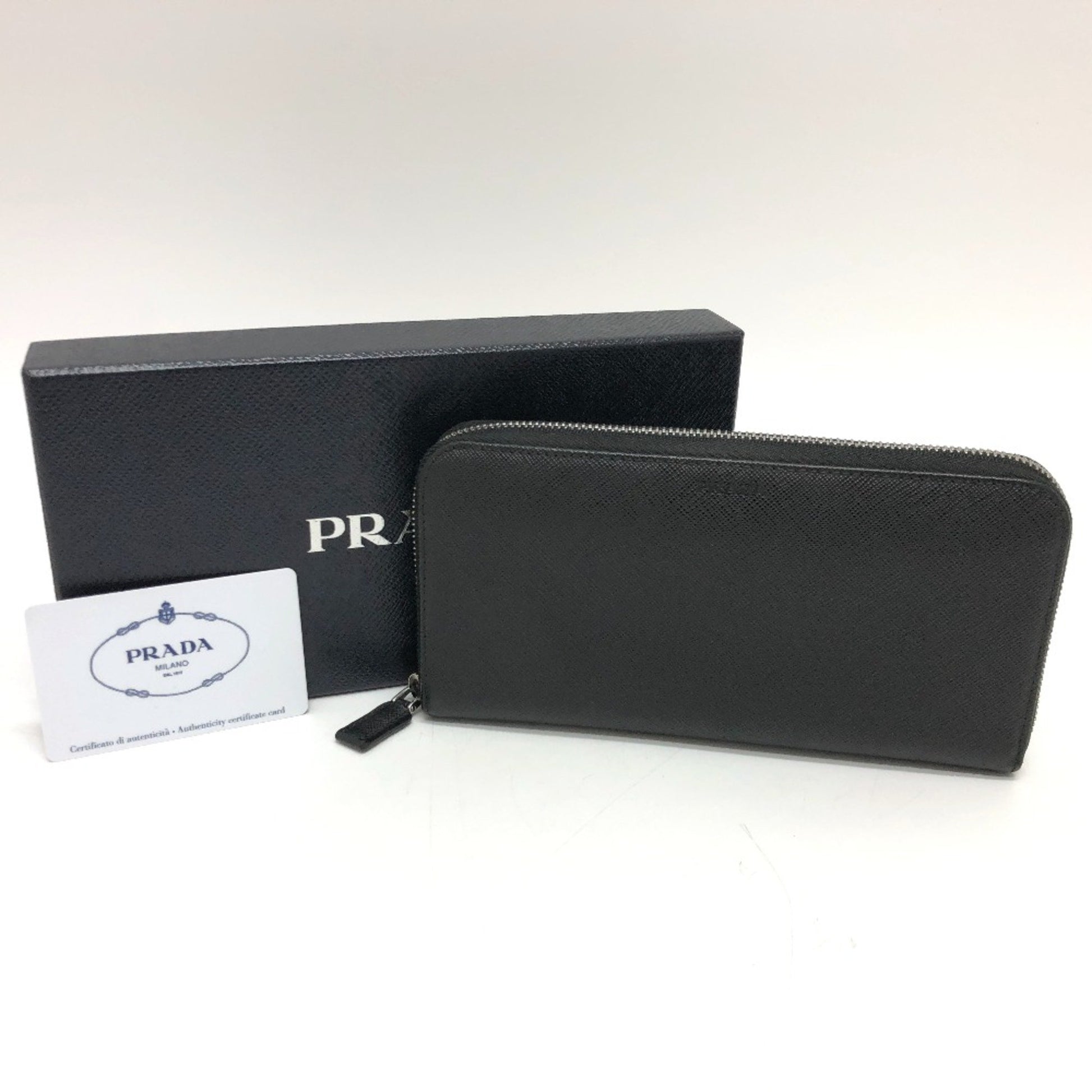 Prada Round Zipper, Black, Leather, wallet