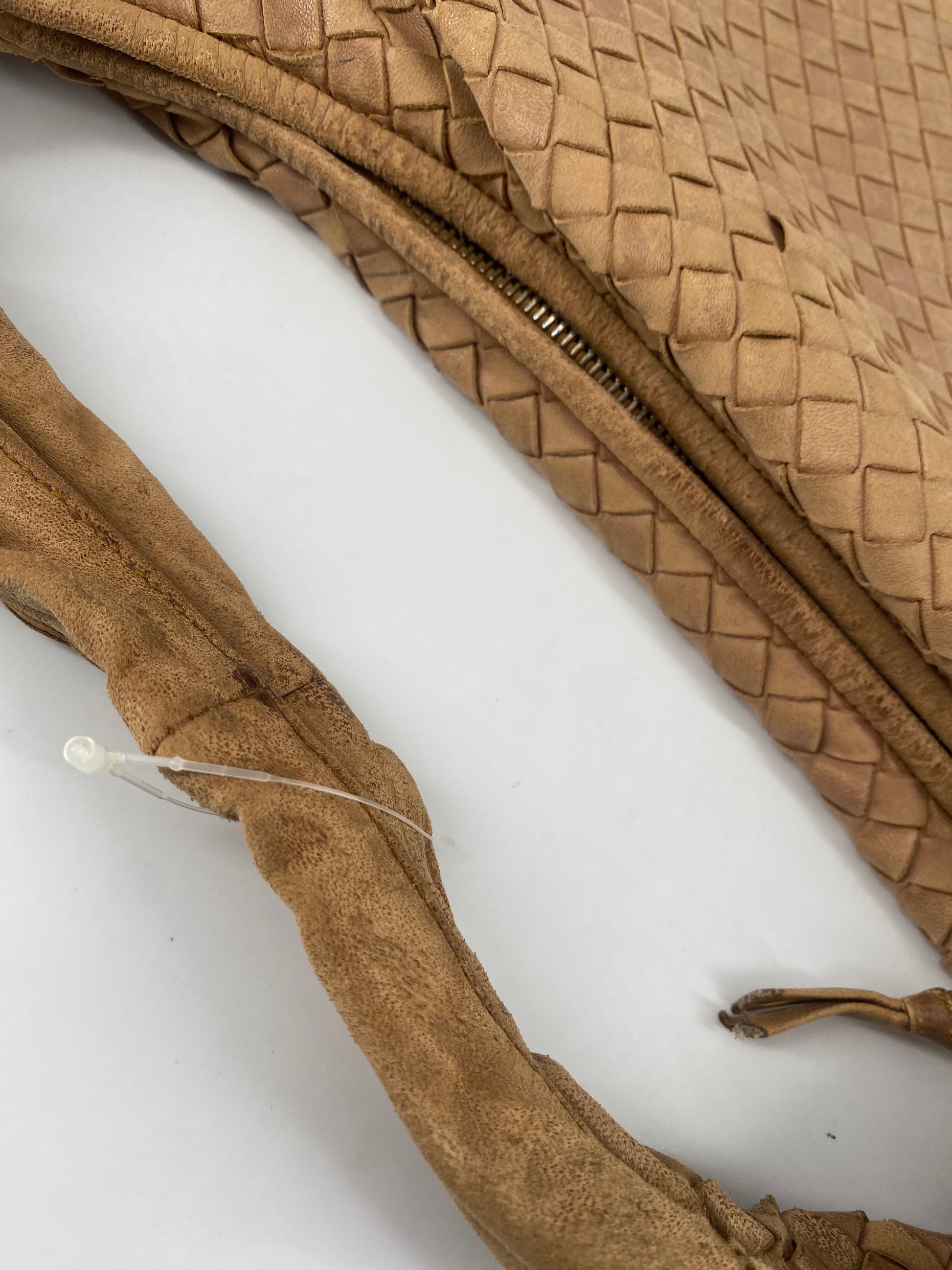 Bottega Veneta Intrecciato, Beige, Leather, handbag