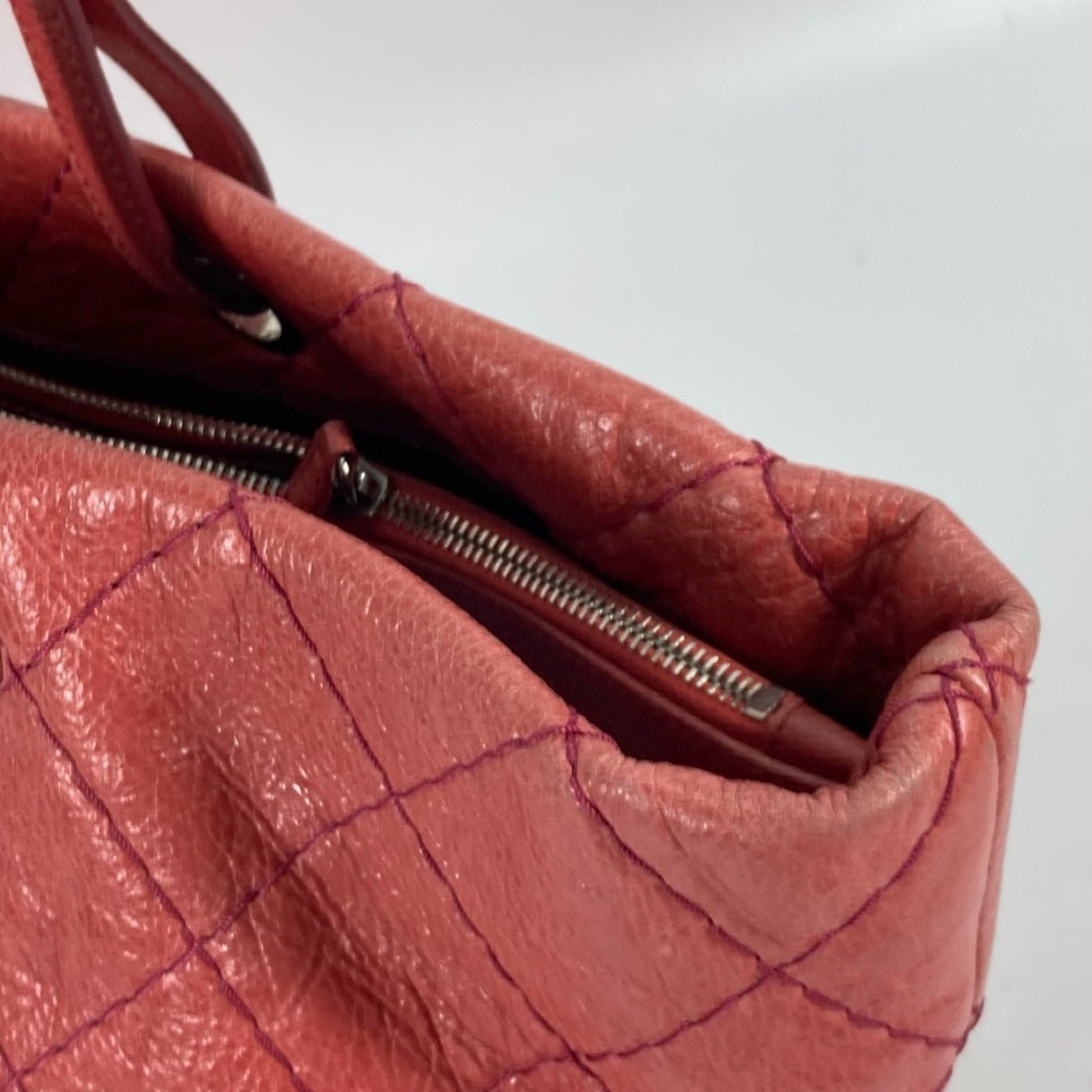 Chanel On the road, Pink, Leather, shoulder