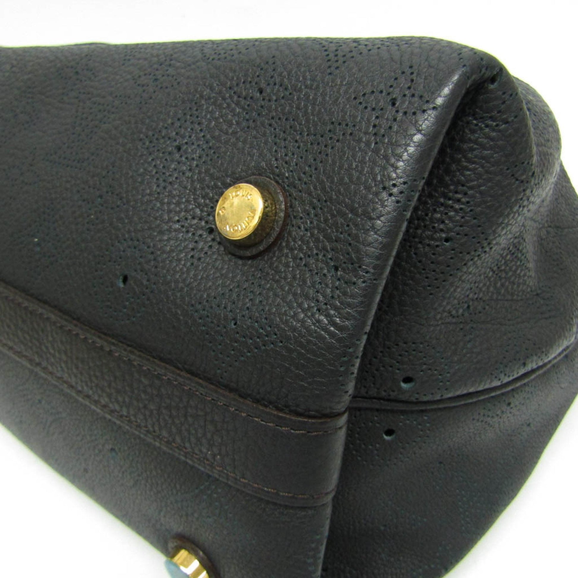 Louis Vuitton Mahina, Black, Leather, handbag