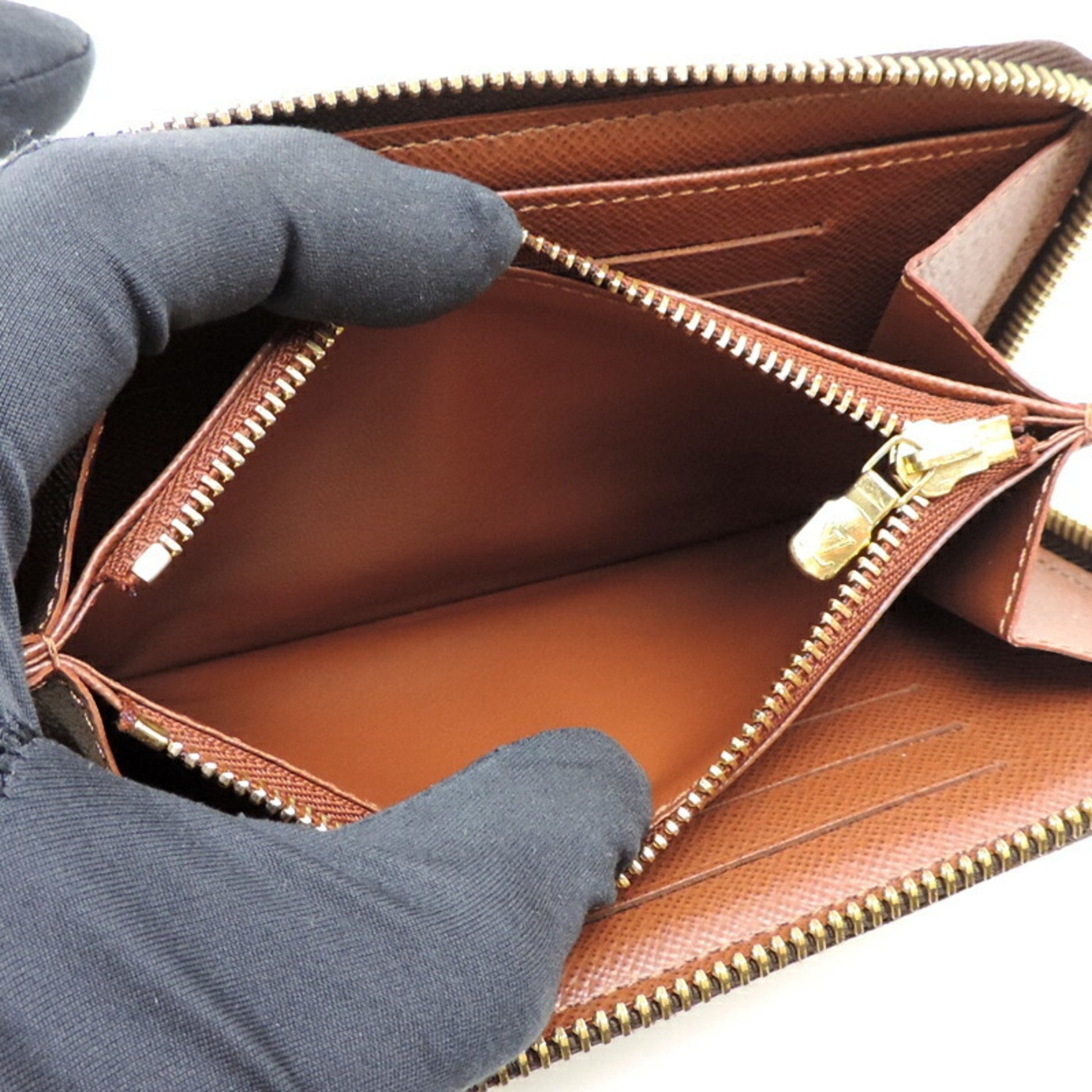 Louis Vuitton Zippy, Brown, Canvas, wallet