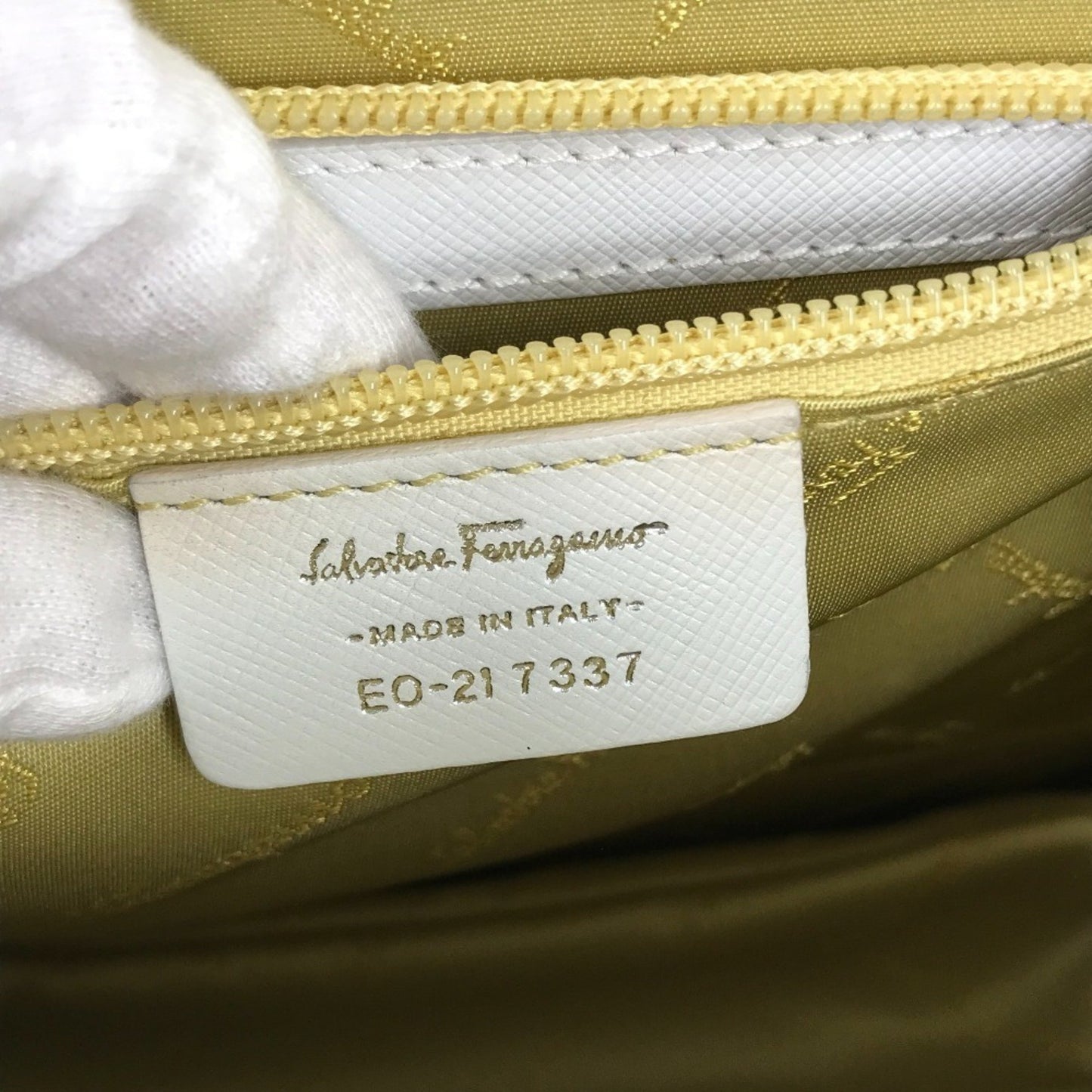 Salvatore Ferragamo Gancini, White, Leather, handbag